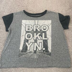 🖤Women’s Brooklyn Graphic Tshirt